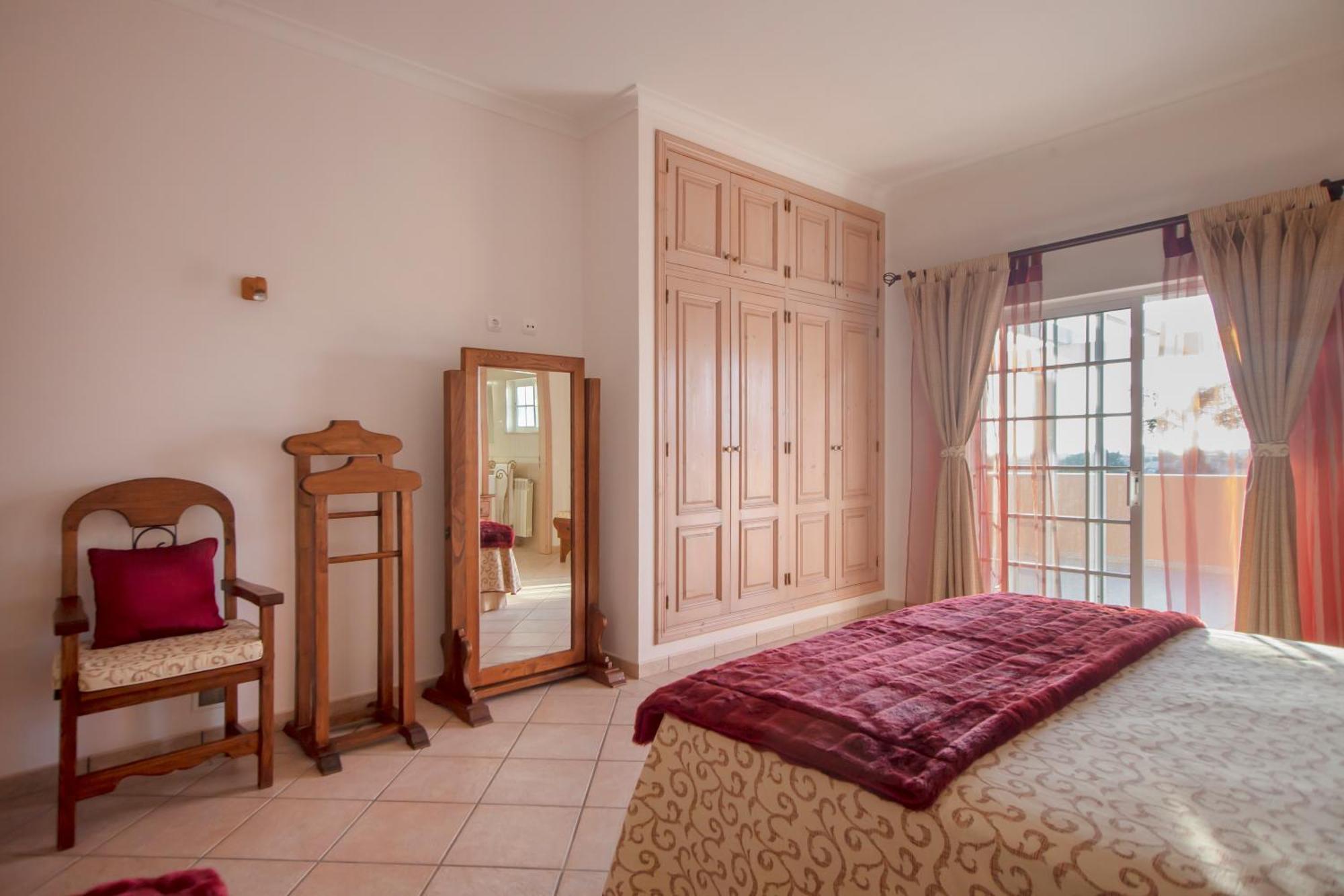 Al Meida Guesthouse Albufeira Esterno foto