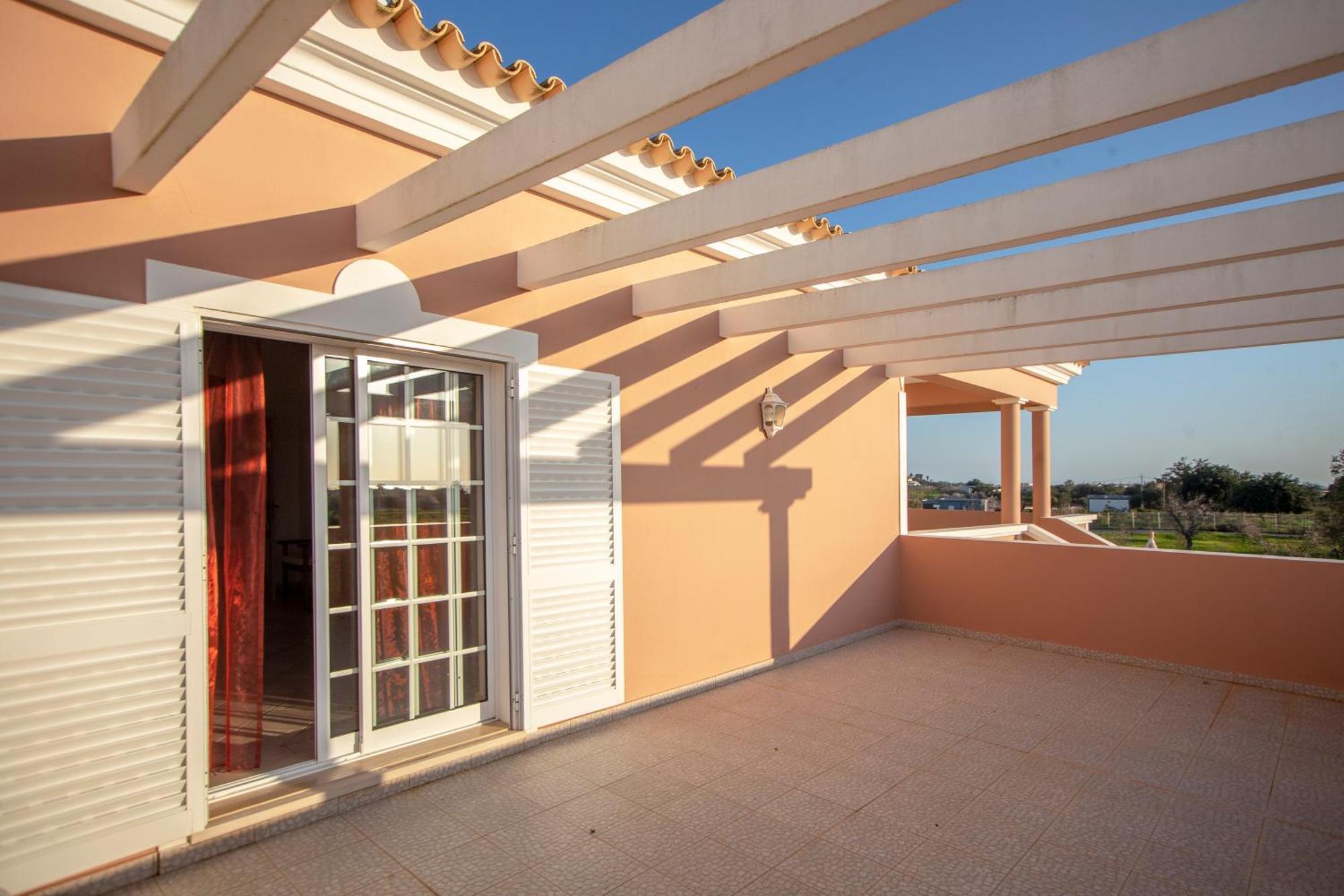 Al Meida Guesthouse Albufeira Esterno foto