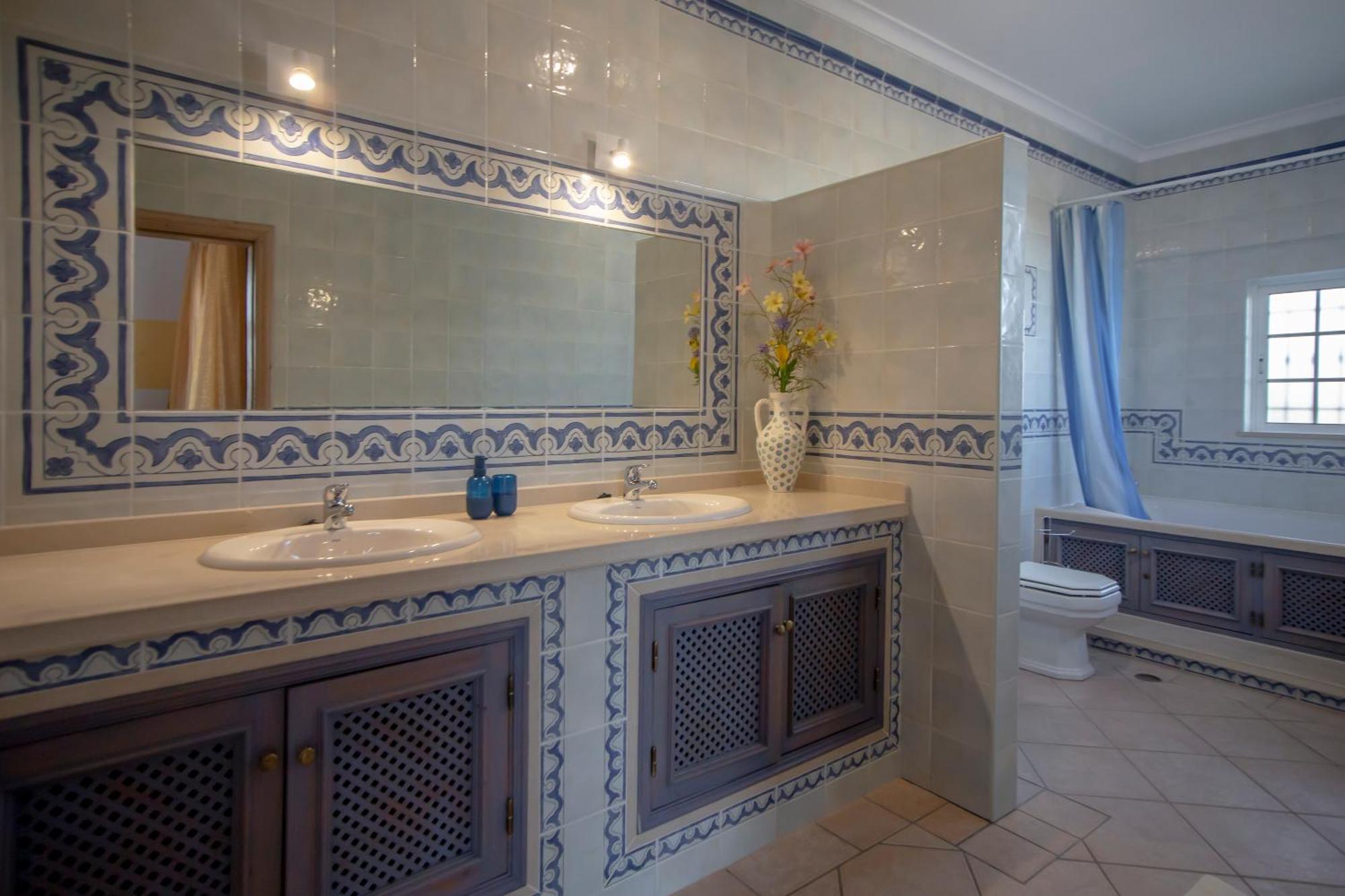 Al Meida Guesthouse Albufeira Esterno foto