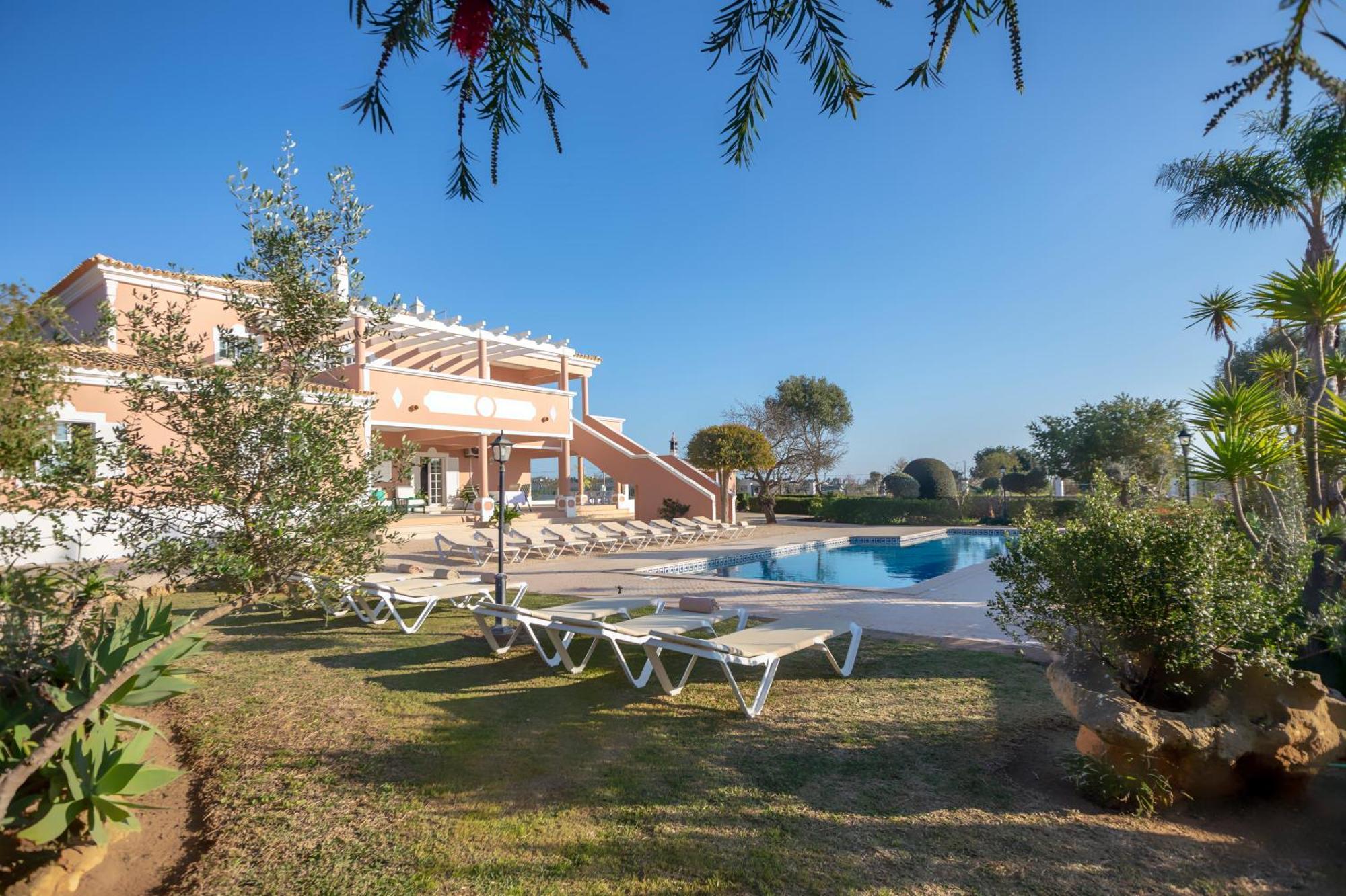 Al Meida Guesthouse Albufeira Esterno foto